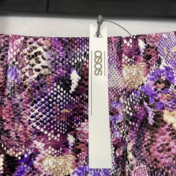 ASOS Design High Rise Purple Snake Print Leather Look Shorts. Size 4. NWT - Picture 10 of 14